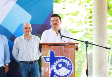 Llama Ovidio Peralta a elevar prestigio del Tec de Comalcalco