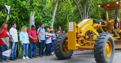 Banderazo a obras carreteras en Comalcalco con inversión de 3.8 mdp