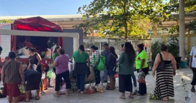 Llega a familias del Escribano de Paraíso la Tienda en Movimiento