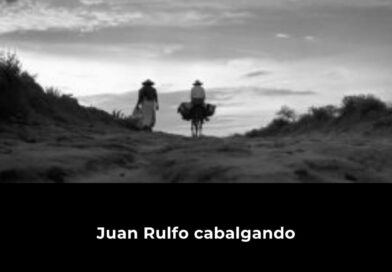 Juan Rulfo cabalgando